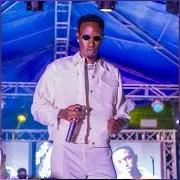 Life Tehwayo (Live)